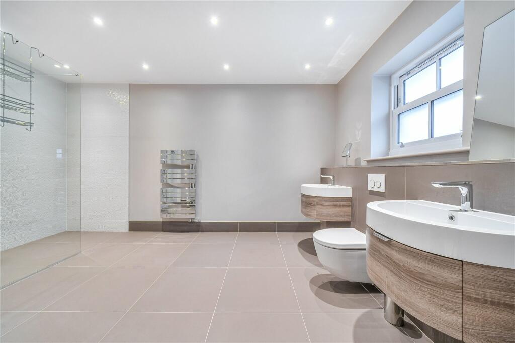 Additional image 27 of Wood Way, Farnborough Park