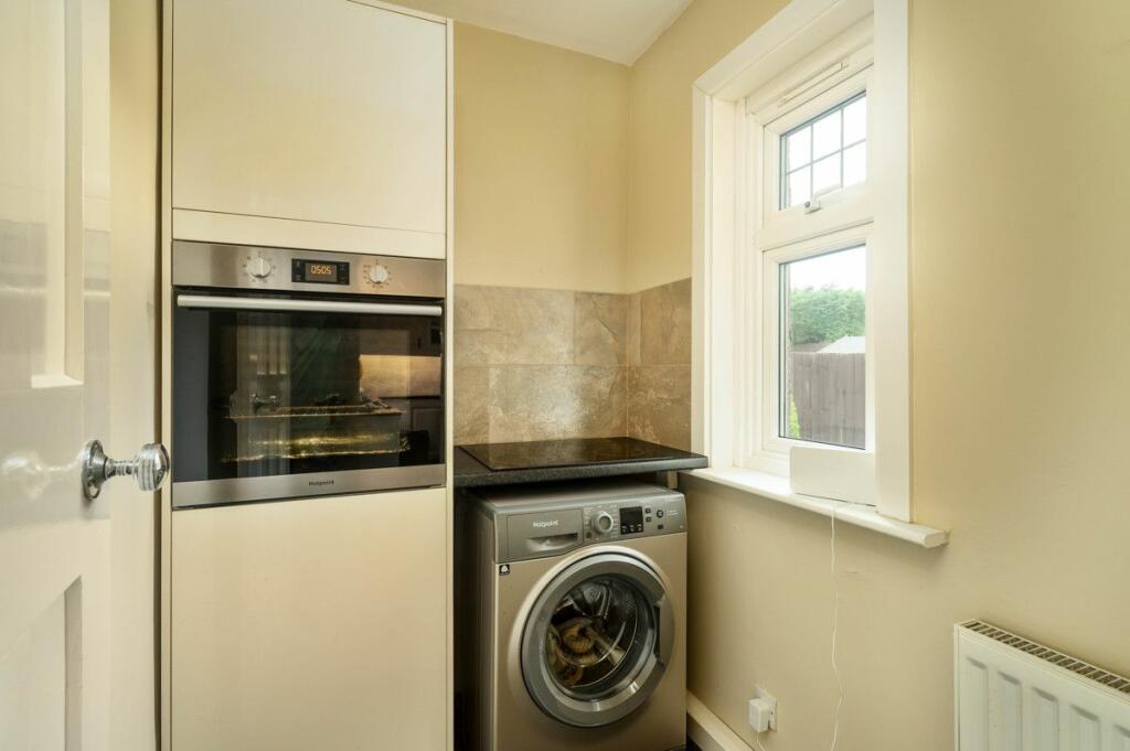 Additional image 13 of Bradford Road, Gomersal