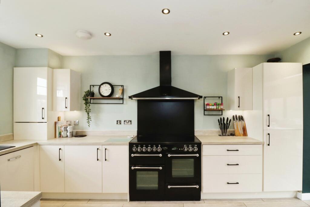 Additional image 4 of Badger Road, Thornbury, Bristol, Gloucestershire, BS35