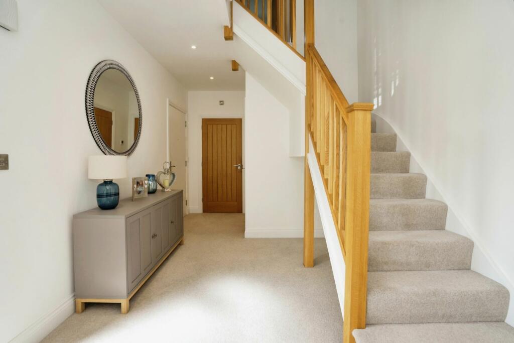 Additional image 4 of Byron Close, Lewes, BN8