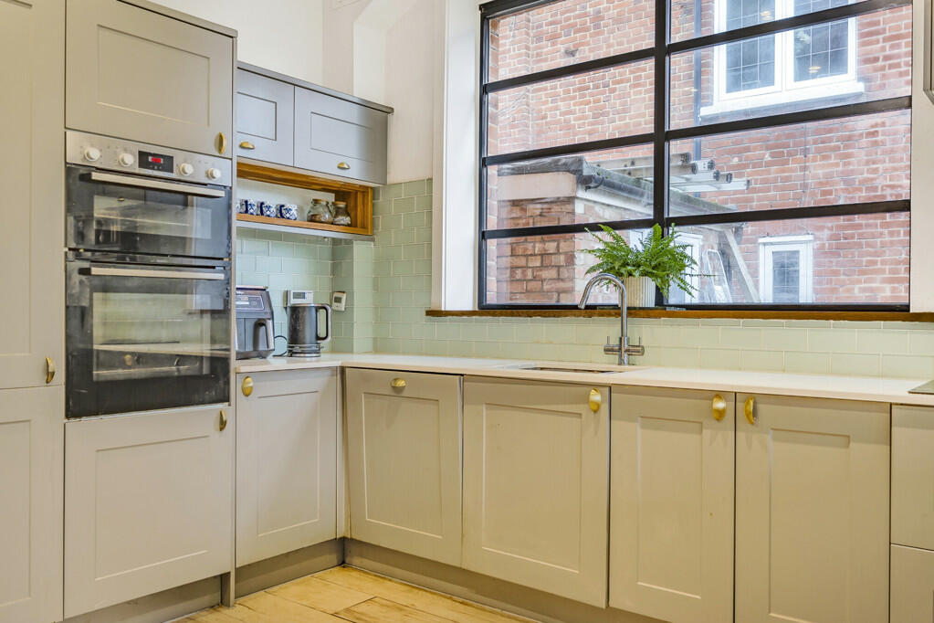 Additional image 22 of Lake Avenue, Bromley