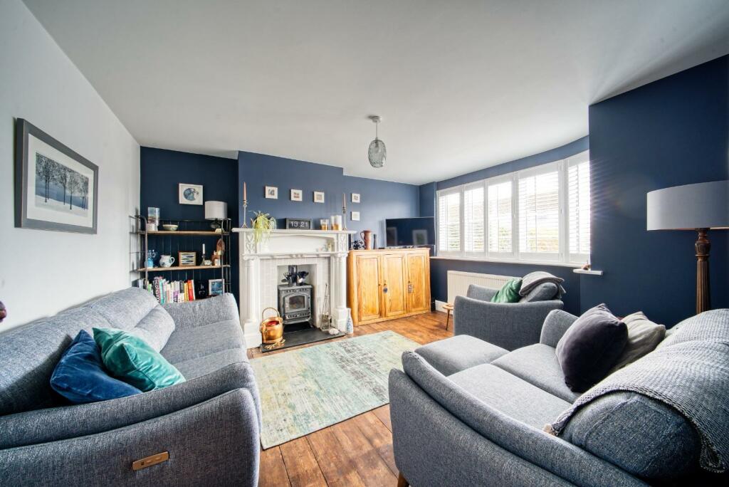 Additional image 4 of Exceptional extended family home in the village of Cleeve