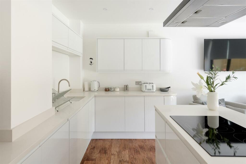 Additional image 7 of The Shallows Saltford