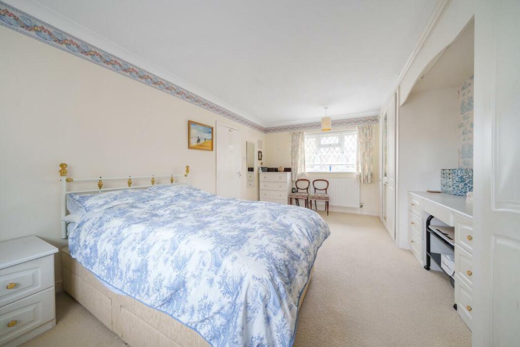 Additional image 9 of Greys Park Close, Keston