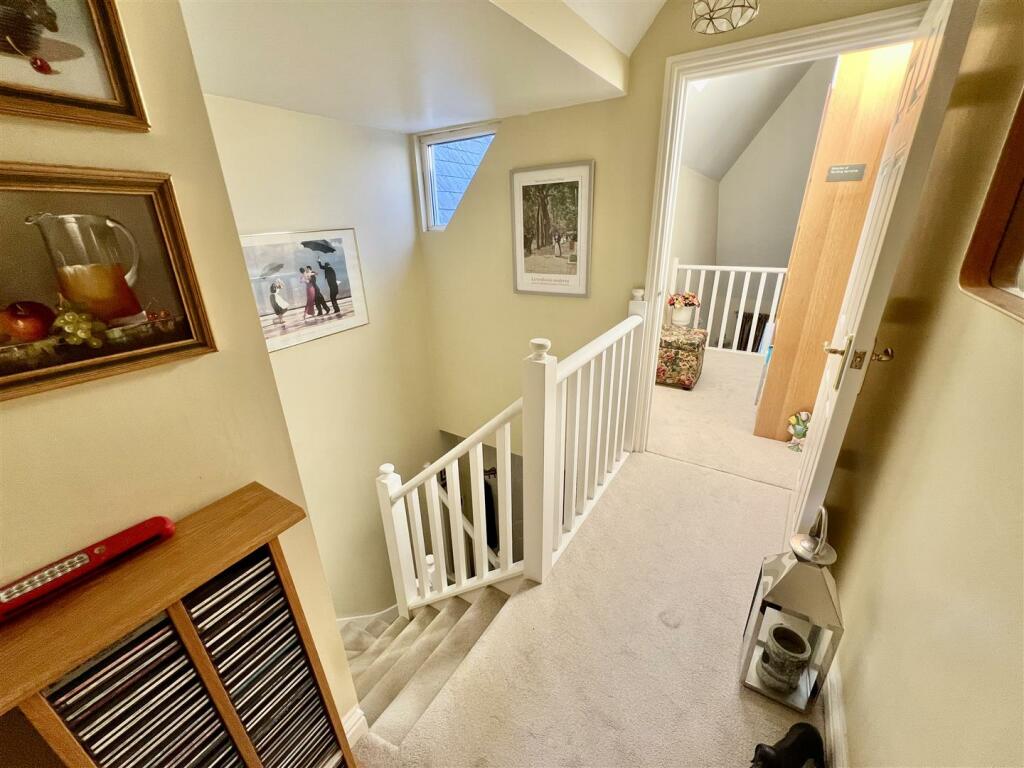 Additional image 9 of Stones Throw From Hill Road