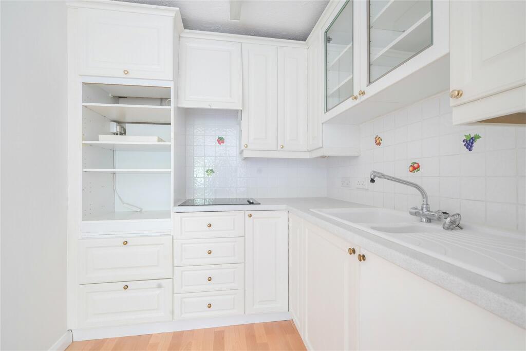 Additional image 5 of Wickham Court Road, West Wickham
