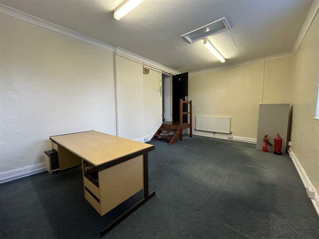 Additional image 2 of First Floor Office with parking in the town centre
