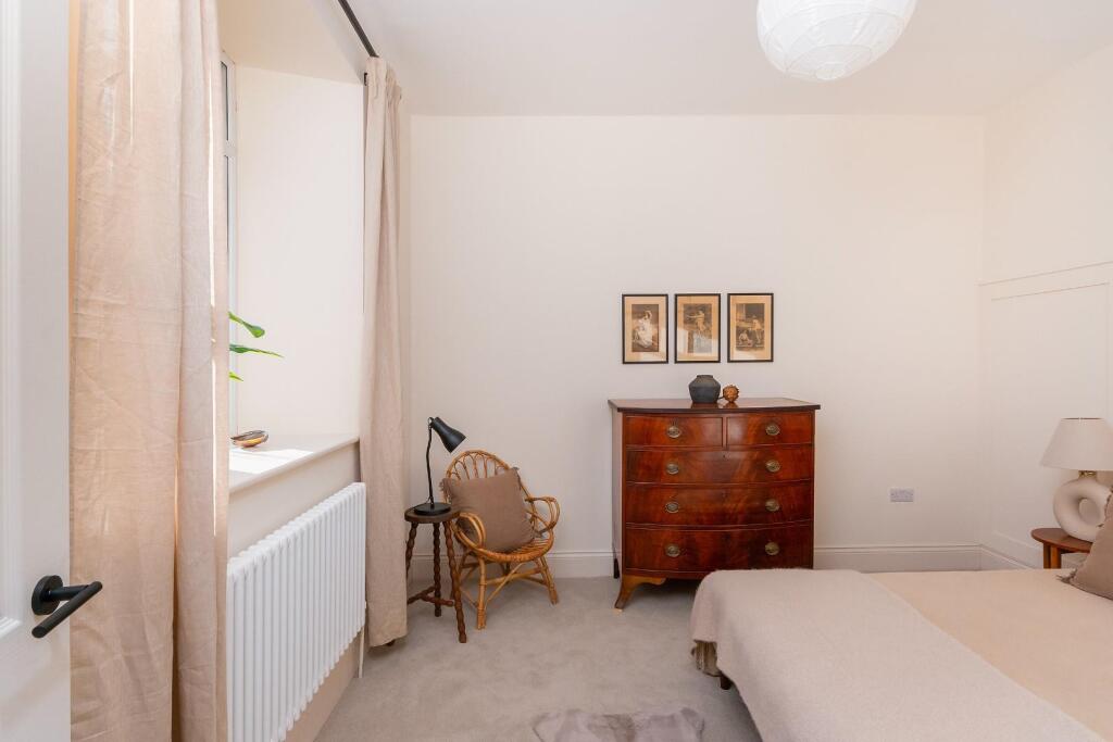 Additional image 19 of Knowle Road, Totterdown