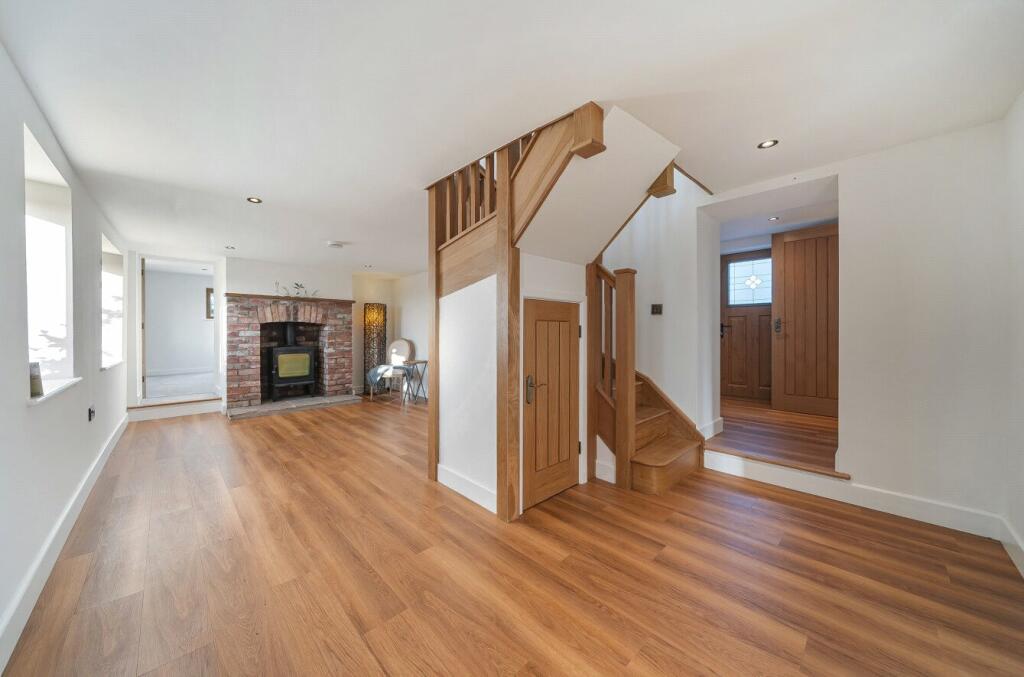 Additional image 3 of Oldfields Lane, Earthcott Green, Alveston, Bristol, South Gloucestershire, BS35