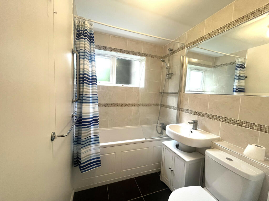 Additional image 6 of Windsor Court, Southlands Grove, Bromley, Kent, BR1