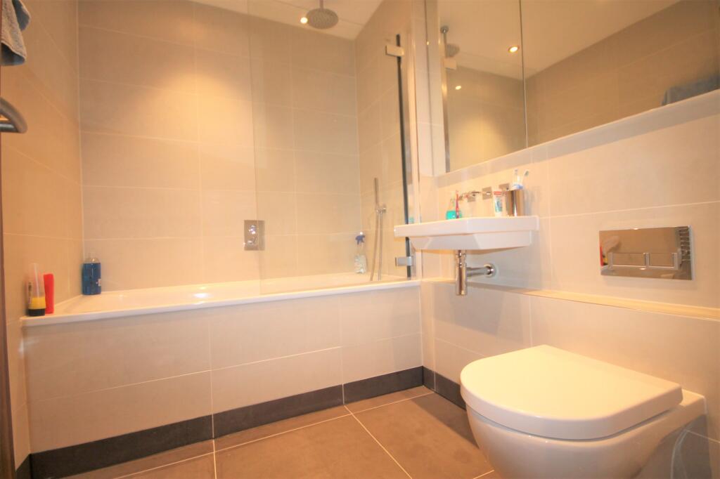 Additional image 5 of Knoll Rise, Orpington