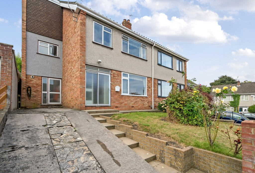 Henshaw Close, Lodge Hill, Bristol, BS15