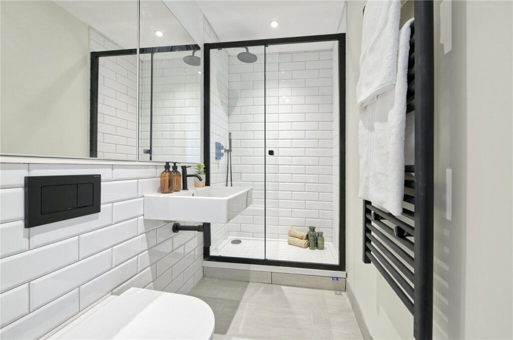 Additional image 8 of High Street, Beckenham, BR3