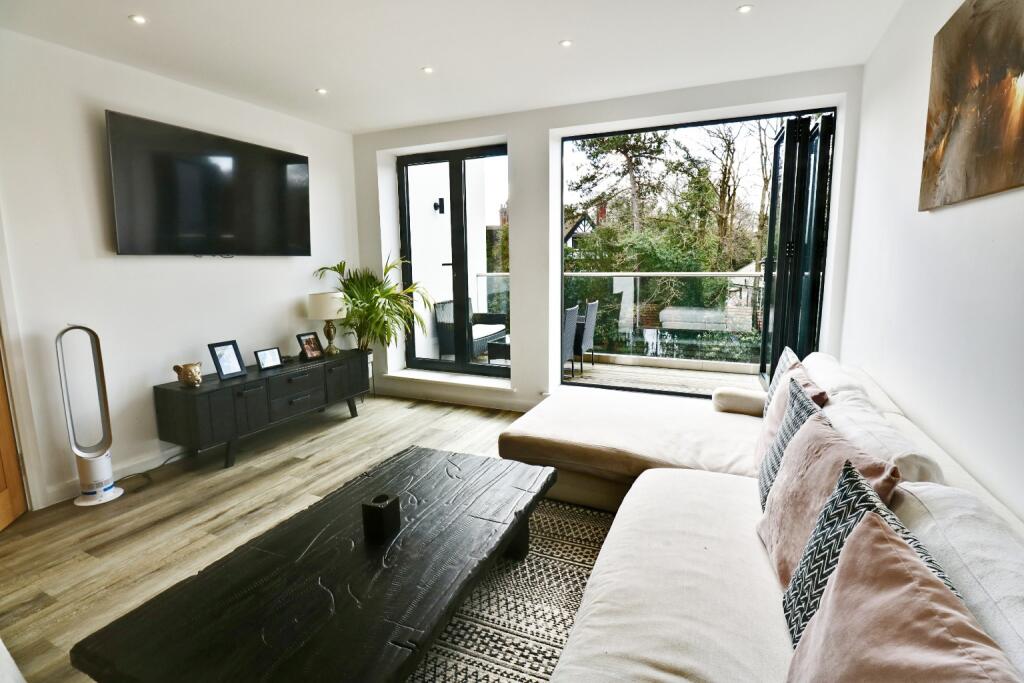 Additional image 14 of Southill Road, Chislehurst