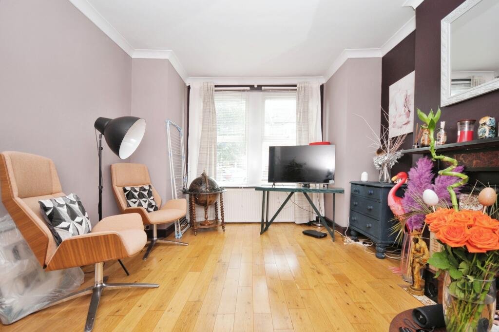 Additional image 5 of Birkbeck Road, Beckenham, BR3