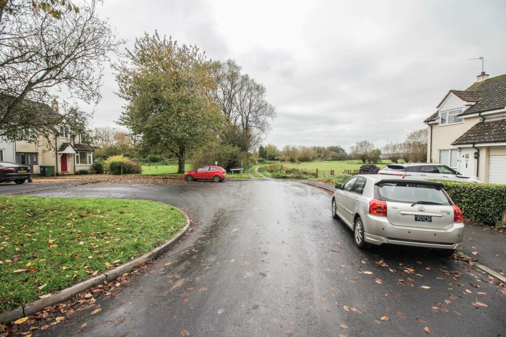 Additional image 19 of Crossmoor Road - 4 Bedroom Family Home