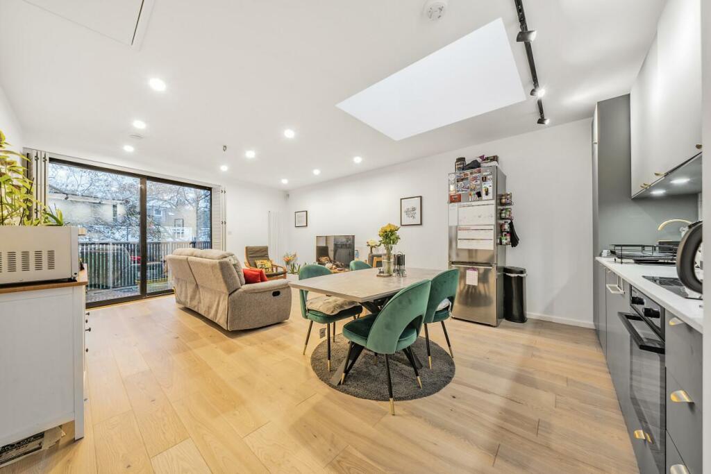 Additional image 2 of Ravenscroft Road, Beckenham