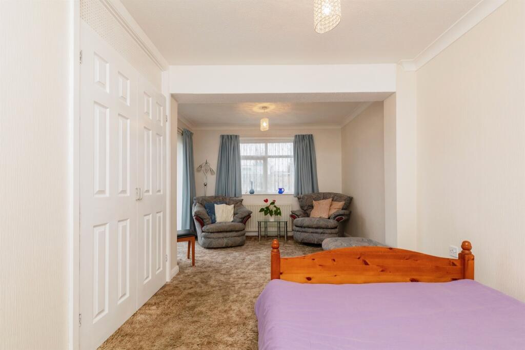 Additional image 11 of Somerset Avenue, Yate, Bristol