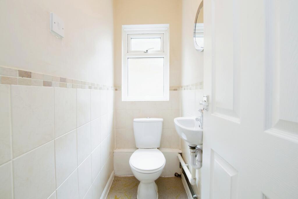 Additional image 7 of Brackley Road, Beckenham, BR3