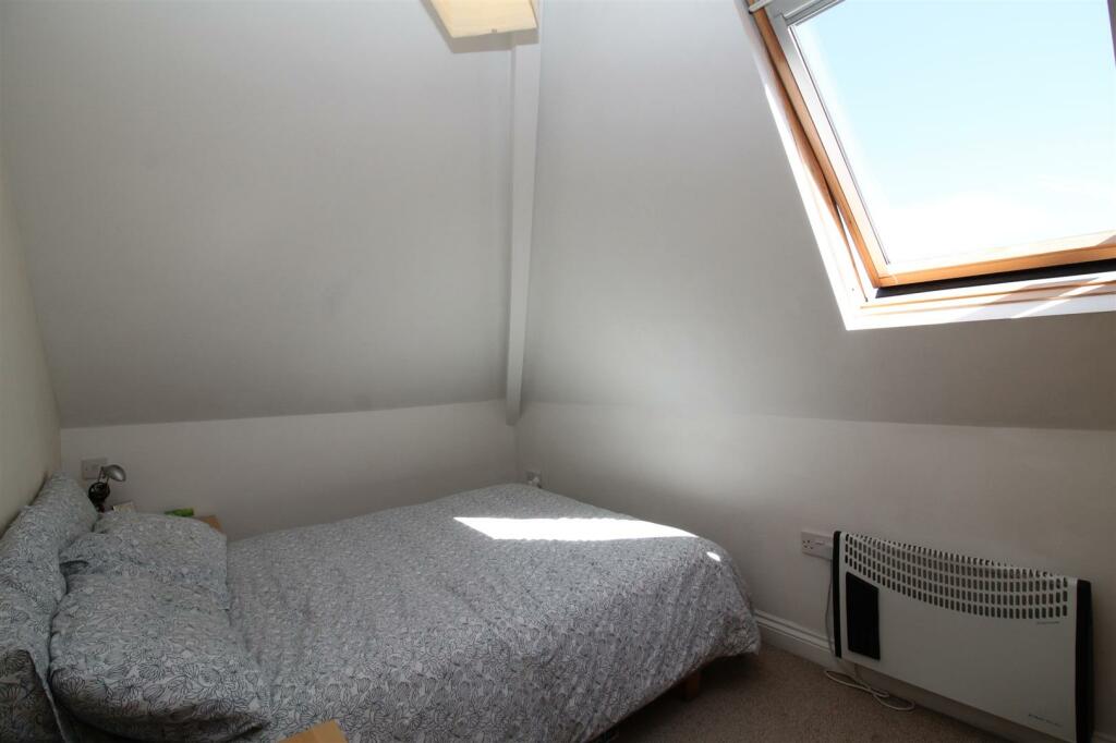 Additional image 5 of 18677313 Coldharbour Road, Westbury Park
