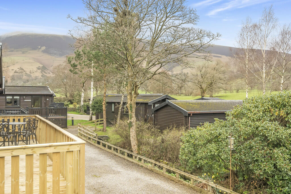 Additional image 3 of Fell View Lodge, 13 Burnside Park, Underskiddaw, Keswick, Cumbria CA12 4PF