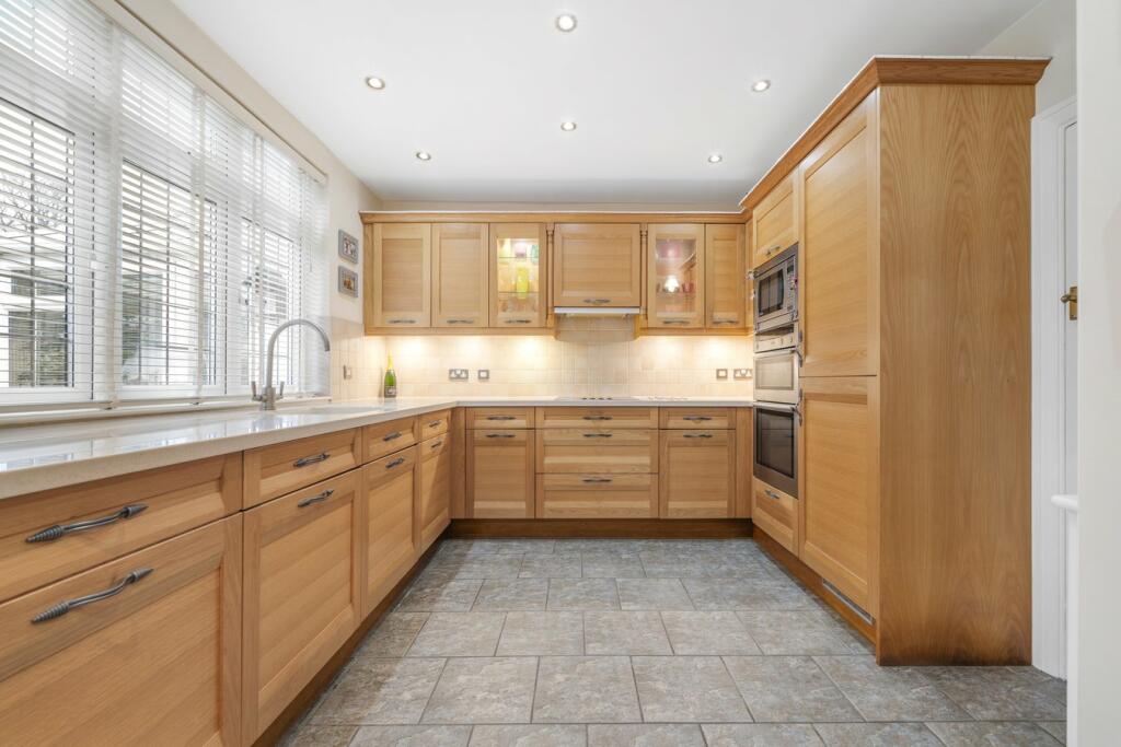 Additional image 5 of Barnfield Wood Road, Beckenham, BR3