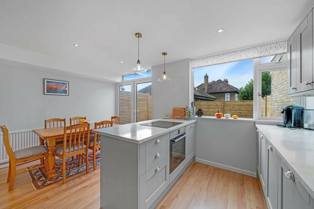 Additional image 16 of Holmdene Close , Beckenham