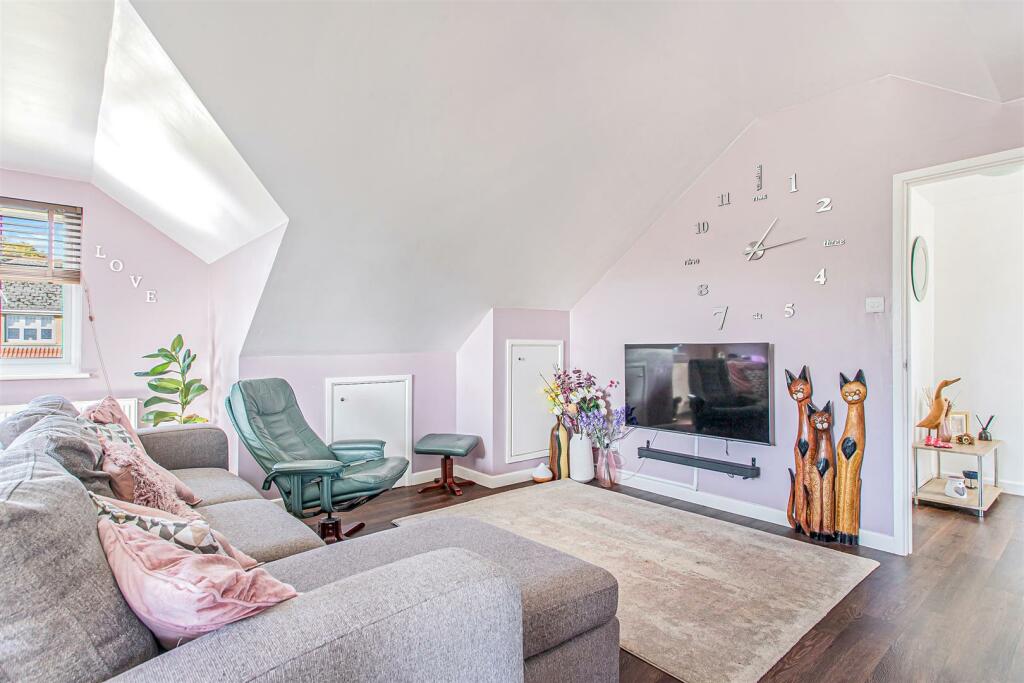 Additional image 4 of Common Road, Hanham, Bristol