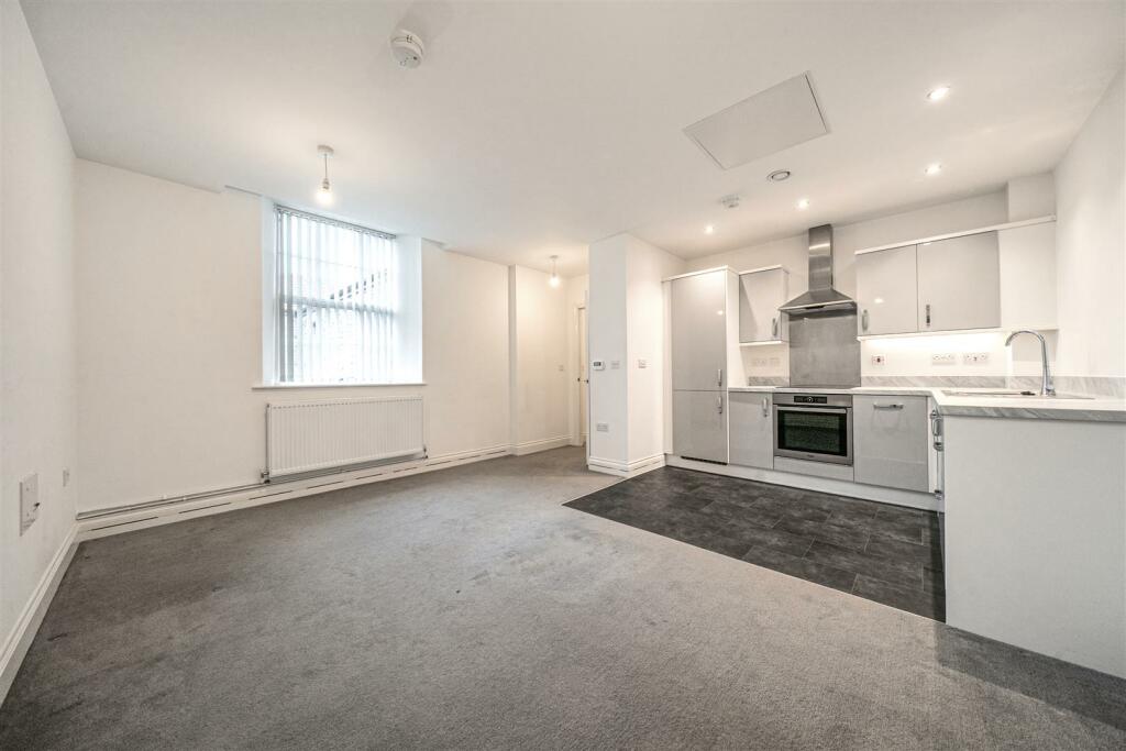 Additional image 6 of Captains Gardens, Fishponds