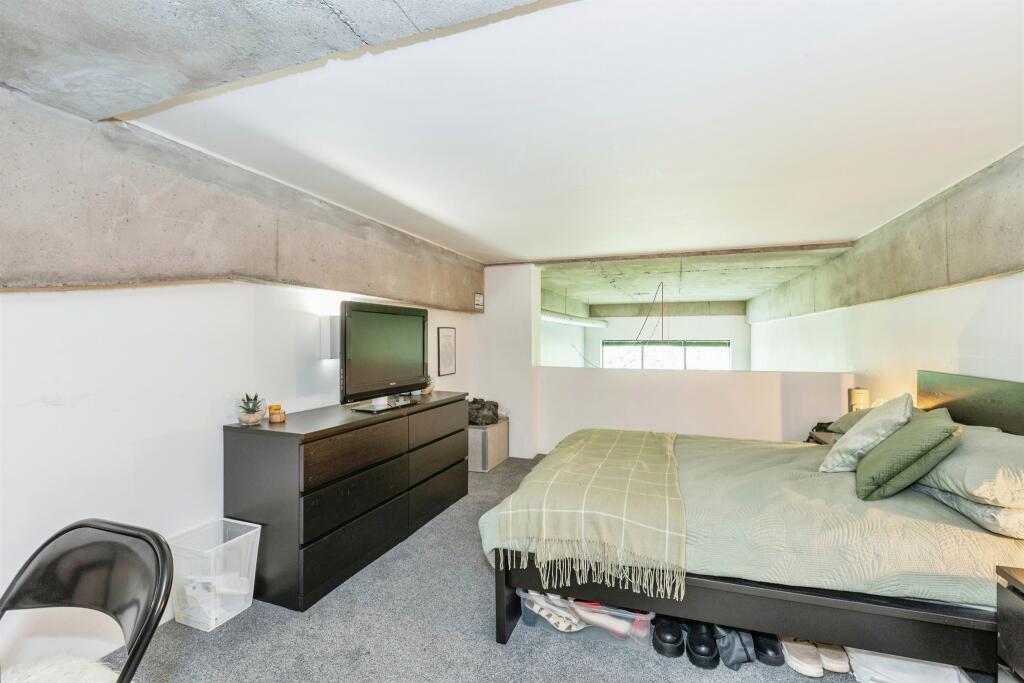 Additional image 14 of Lake Shore Drive, Bristol