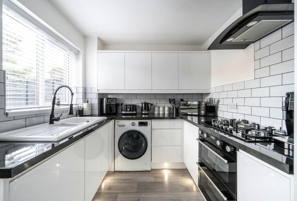 Additional image 7 of Parnall Crescent, Yate, Bristol, Gloucestershire, BS37