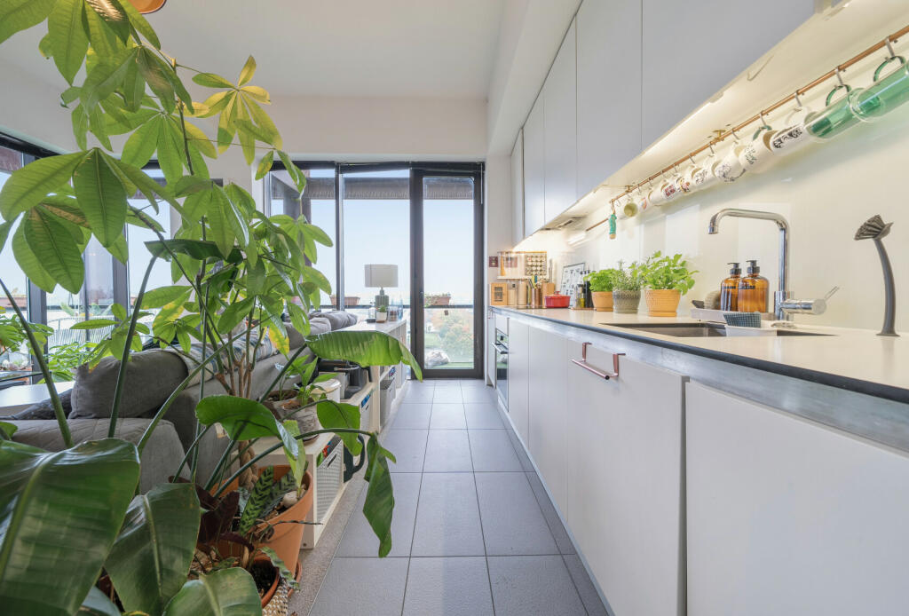 Additional image 3 of Lakeshore Drive, Bristol, BS13