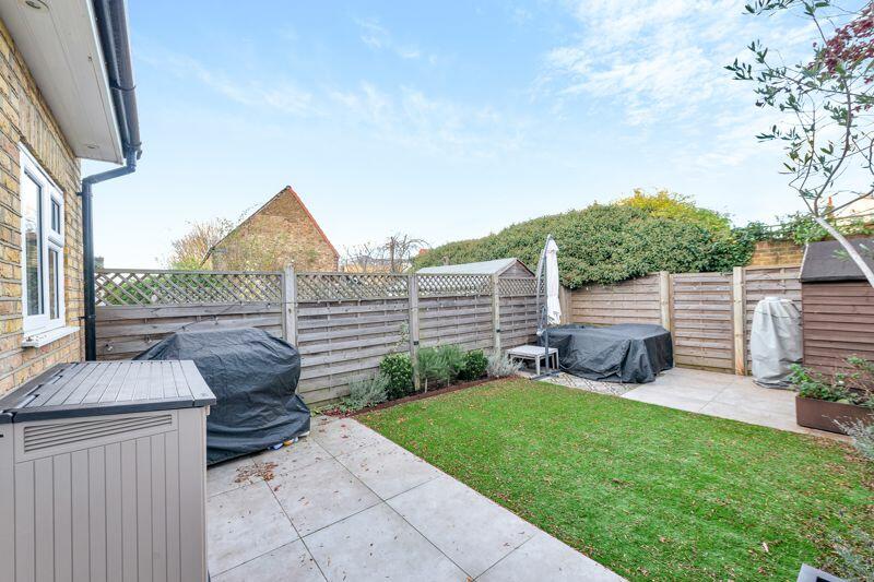 Additional image 18 of Camden Grove, Chislehurst