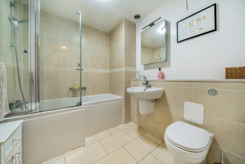 Additional image 10 of Acorn Close, Chislehurst