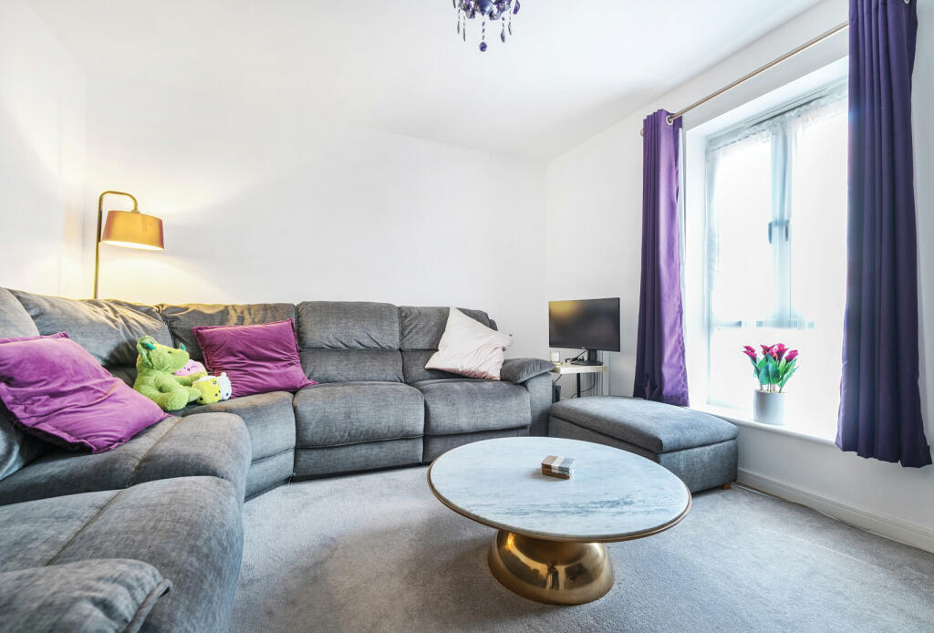 Primary image of Faithfields Close, Hanham, Bristol, Gloucestershire, BS15