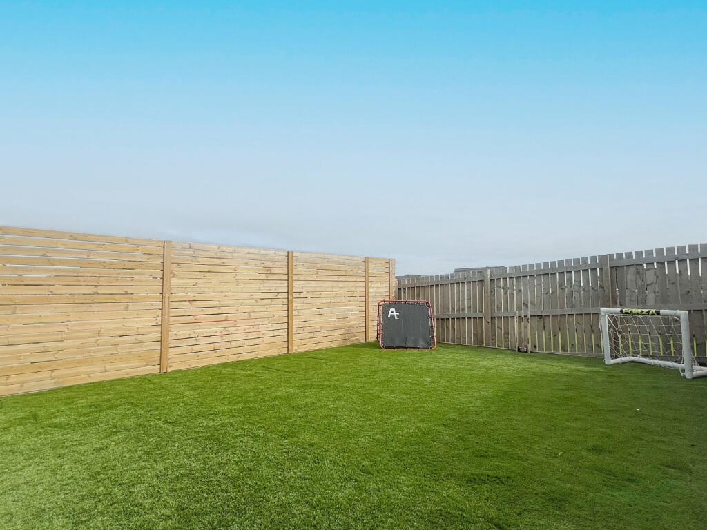 Additional image 13 of Billets Avenue, Bradford, BD2