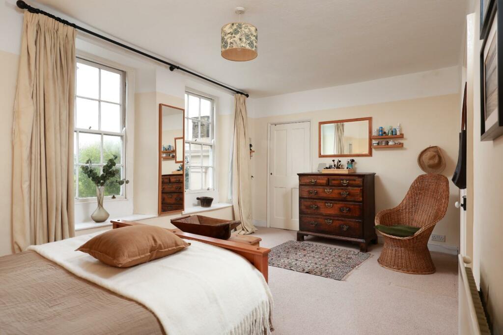 Additional image 15 of Montague Hill, Kingsdown, Bristol