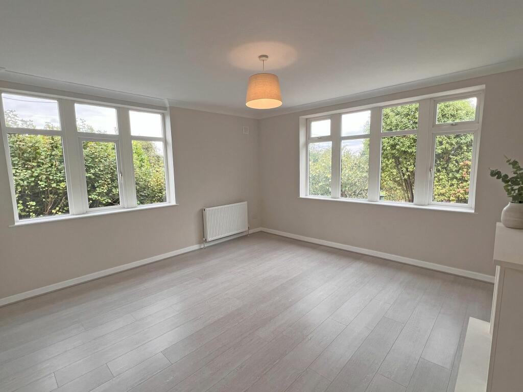 Additional image 24 of Santa Monica Road, Idle,