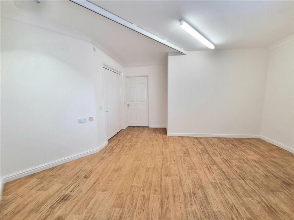 Additional image 6 of Englefield Crescent, Poverest, Kent, BR5