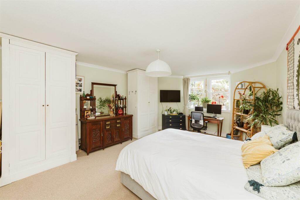 Additional image 22 of Redland Road | Redland