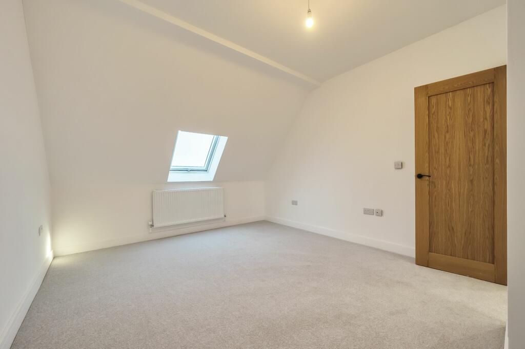 Additional image 12 of 2 Somerset Court, Brinsea, Congresbury