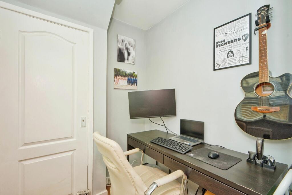 Additional image 9 of St. Austell Road, Weston-super-Mare - LARGE GARDEN