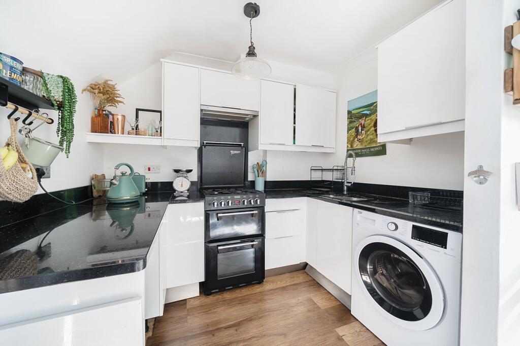 Additional image 11 of Manor Road, Beckenham, BR3