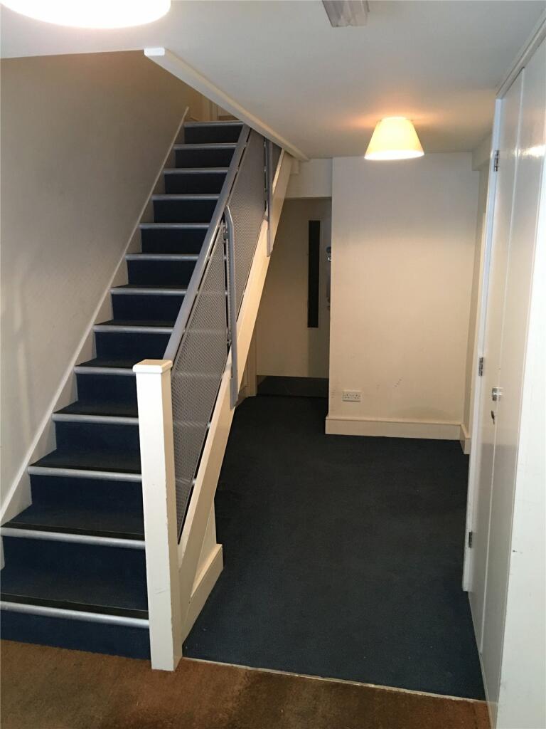 Additional image 8 of Flat B, Cotham Hill Apartments, 3 Hampton Lane (FFF), Cotham, Bristol, BS6