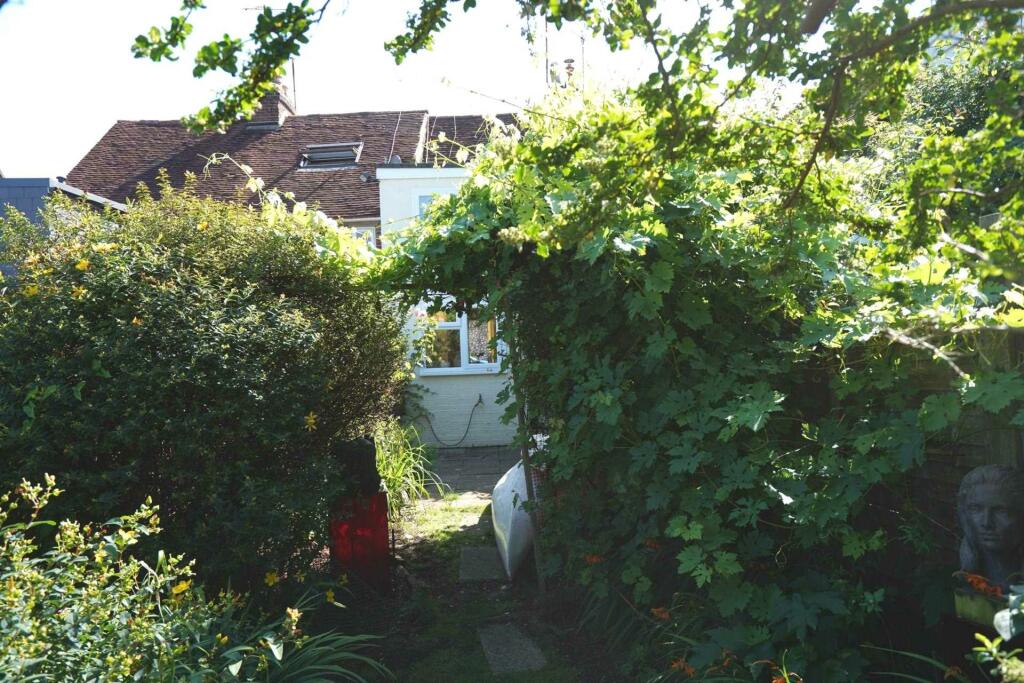 Additional image 14 of St James Street, Lewes