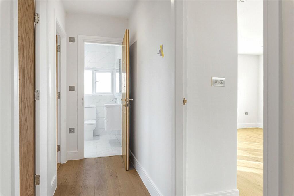 Additional image 8 of The Avenue, Beckenham, Kent, BR3