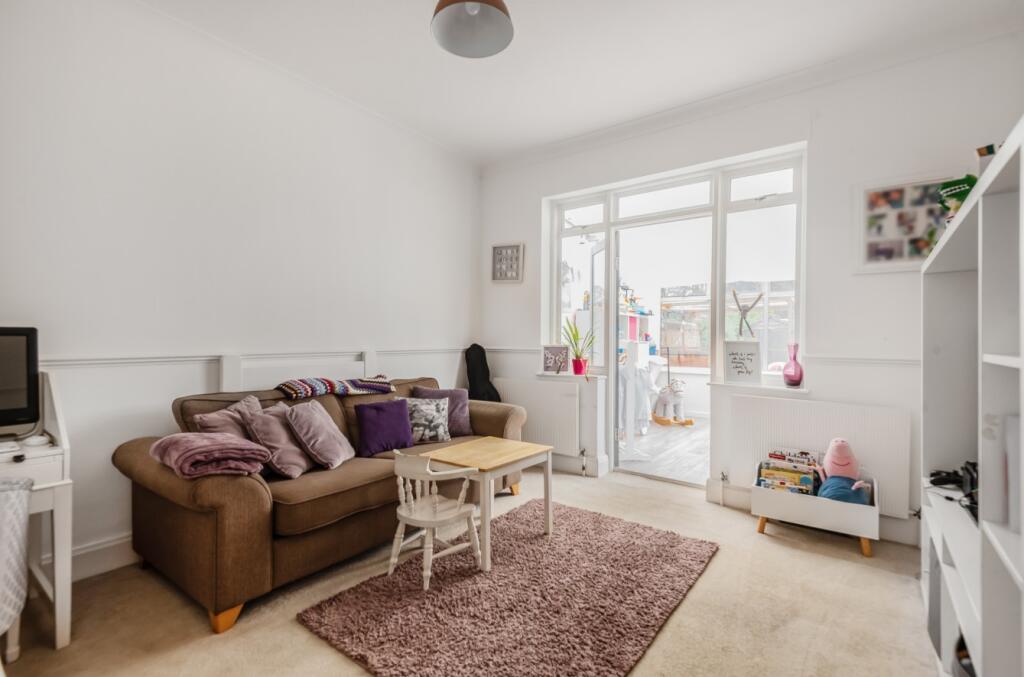 Additional image 5 of Southborough Road, Bromley