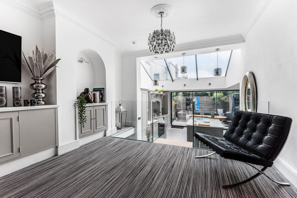 Additional image 18 of Church Row, Chislehurst, Kent, BR7