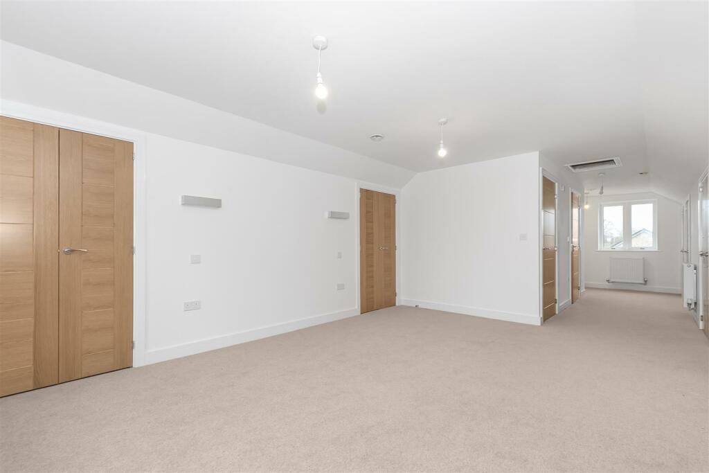 Additional image 16 of Malmains Drive, Frenchay