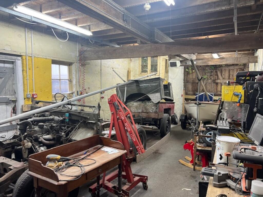 Additional image 9 of 68 High Street, Steyning, BN44 3RD